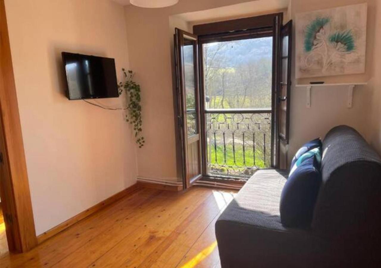 Villa Pantin Corao Casa Rural à Onís Extérieur photo